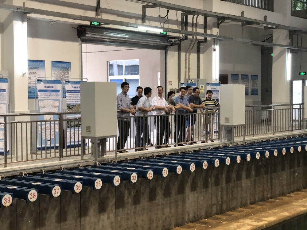 图片关键词