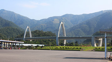 台湾台9线苏花公路白米大桥斜拉索制作
