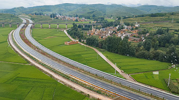 云南普宣高速公路