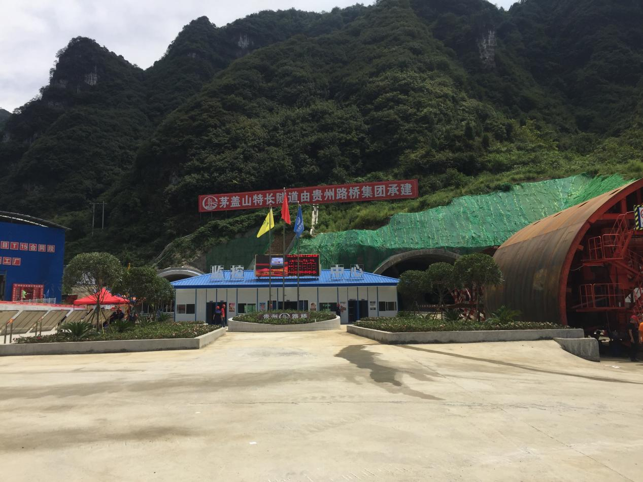 图片1 图片1
